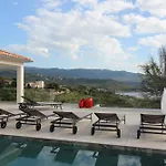 וילה D Exception Piscine Privee 200m2 10 Pers Restonica Les Terrasses De Ruppione