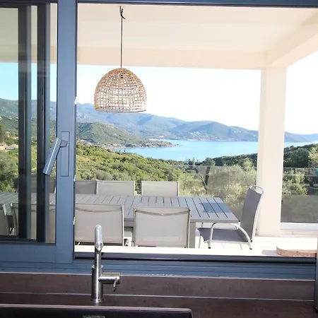 Villa D Exception Piscine Privee 200m2 10 Pers Restonica Les Terrasses De Ruppione *